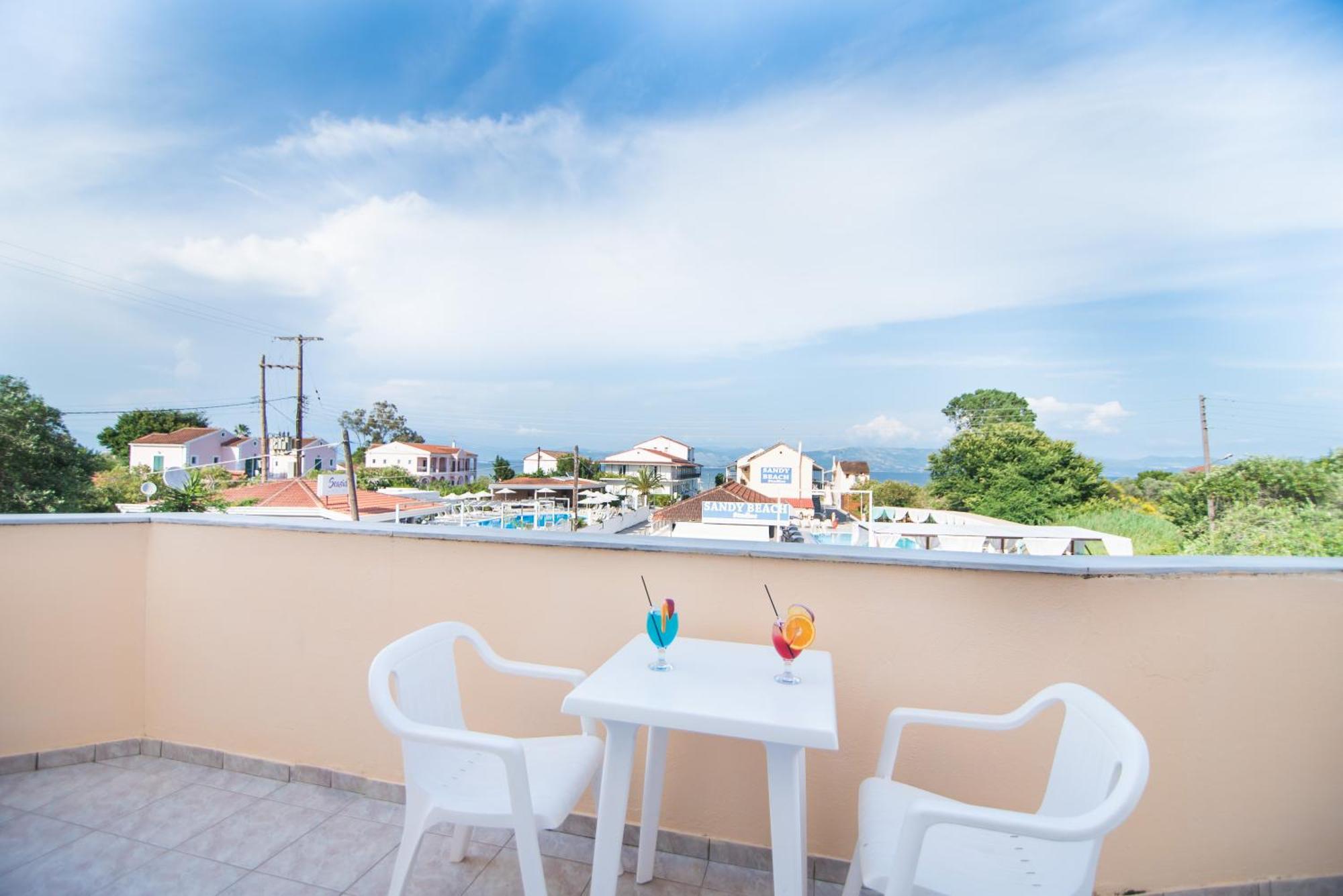 Sandy Beach Complex By Konnect - Annexe Building Kavos Ruang foto